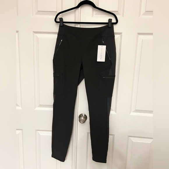 NWT Tall Athleta Headlands High Rise Cargo Leggings - Picture 5 of 7